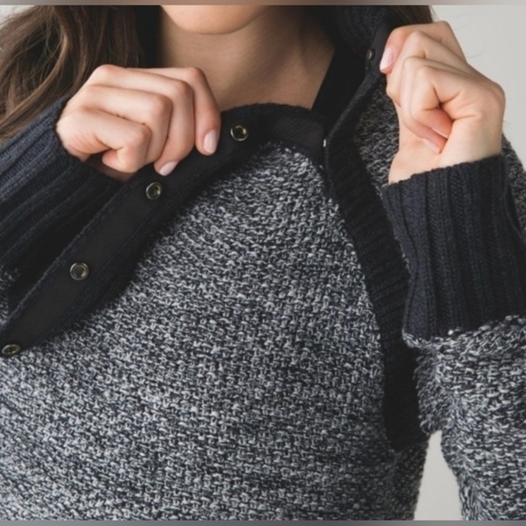 lululemon athletica Charcoal and Black Turtleneck Sweater - Picture 2 of 8